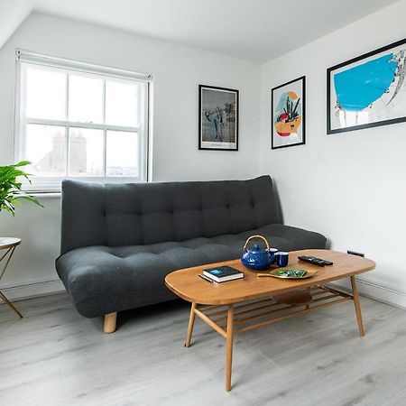 Central One-Bedroom, 99 Steps To The Sea Hove Buitenkant foto