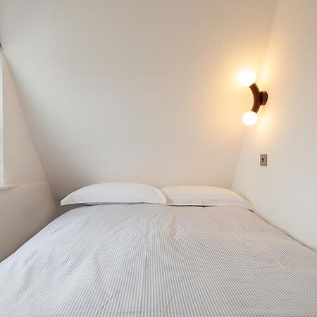 Central One-Bedroom, 99 Steps To The Sea Hove Buitenkant foto