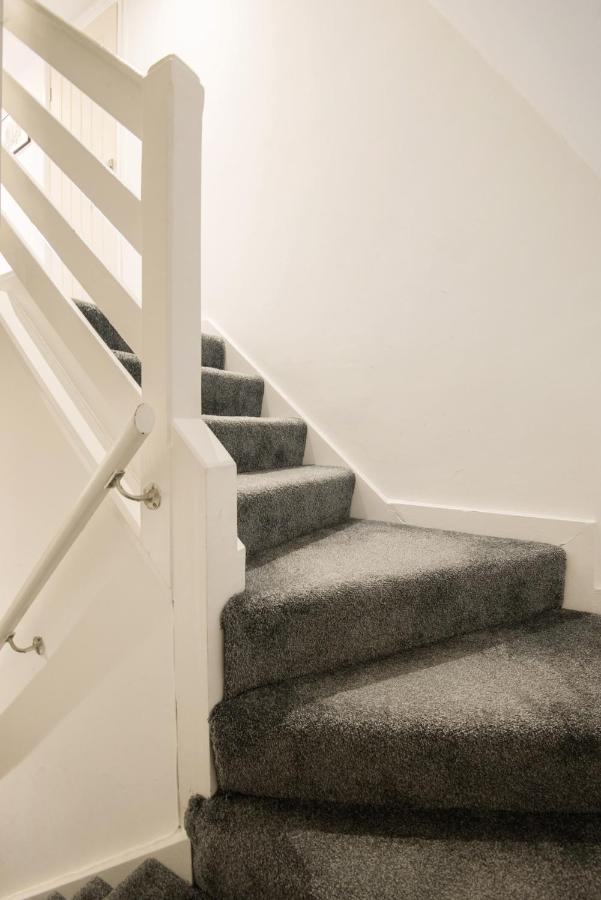 Central One-Bedroom, 99 Steps To The Sea Hove Buitenkant foto