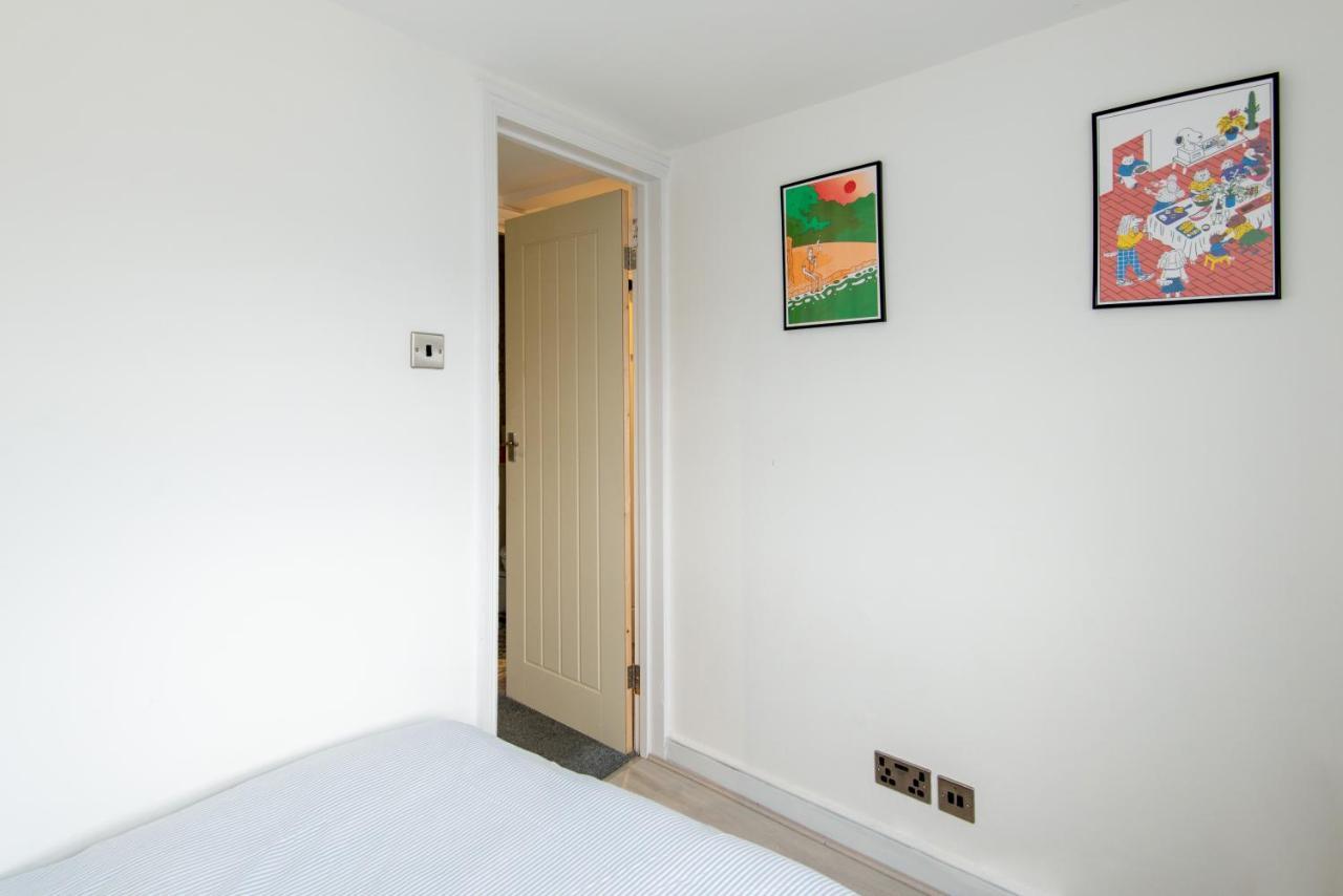 Central One-Bedroom, 99 Steps To The Sea Hove Buitenkant foto